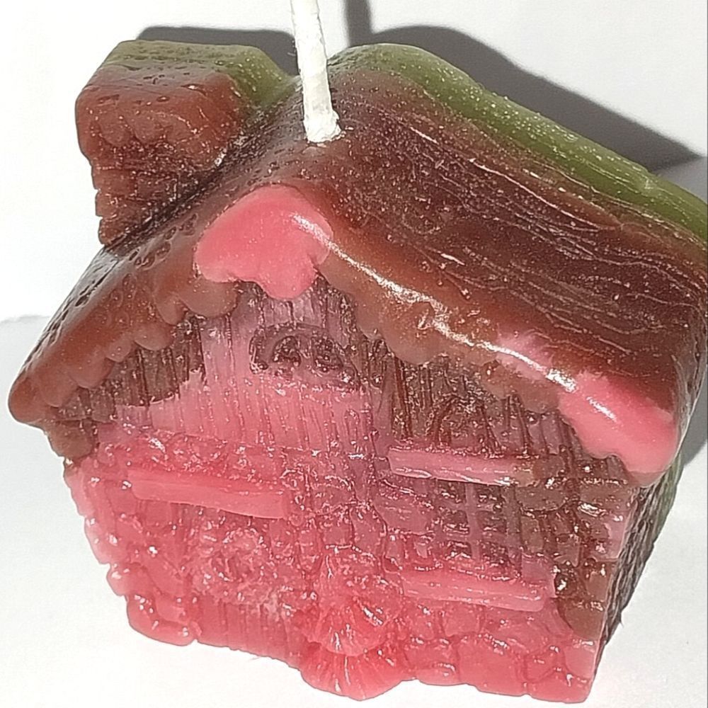 Hand crafted limited edition Gingerbread house candle